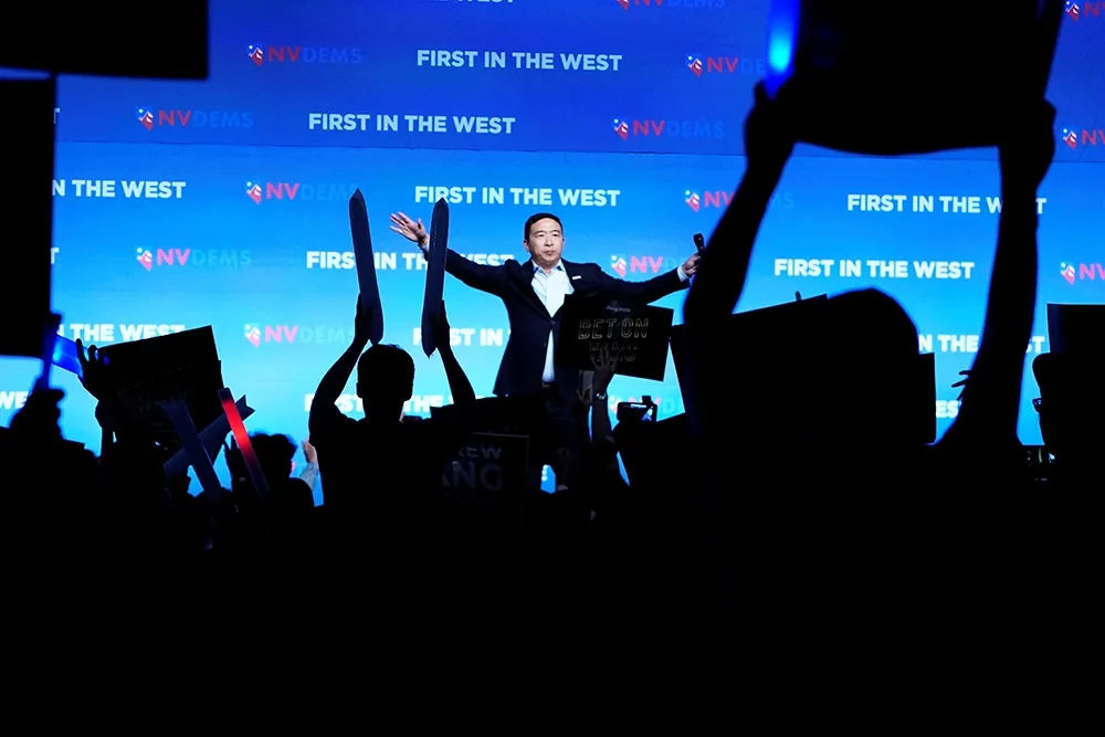 【2020白宮選戰】民主黨沒想到的非典型票源　台裔楊安澤意外累積「楊幫」