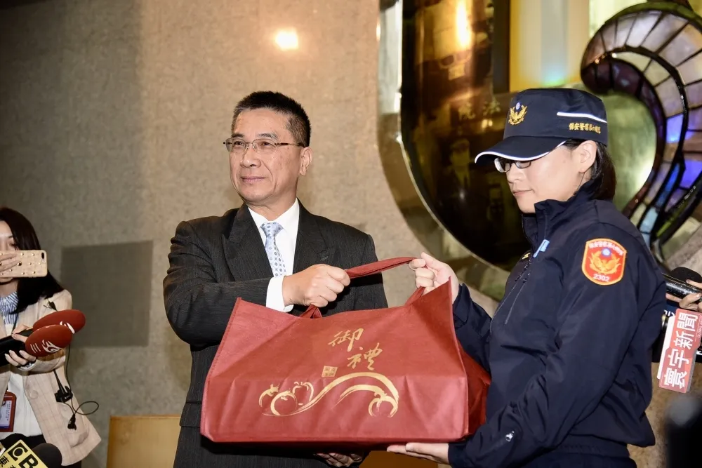 【全案偵辦中】藍委陳宜民涉推保六女警　北檢11日傳女警作證