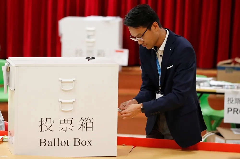 《香港革新論》：盲從北京將不再安枕
