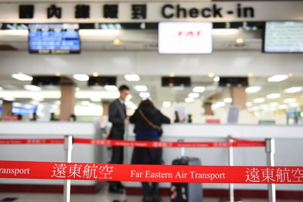 遠航停飛民眾等嘸退費氣炸　華信、立榮增16架國內班機支援