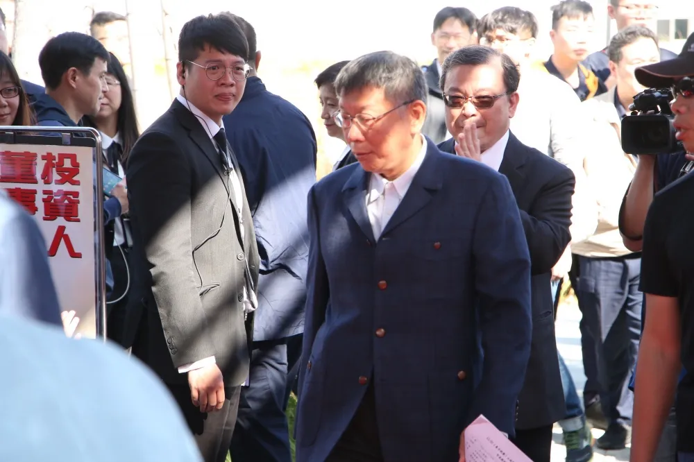 【選舉無效定讞】柯文哲「一樣都在工作」　丁守中「台灣民主卻還在掙扎」