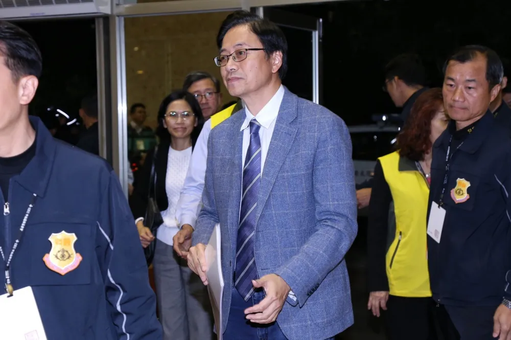 【政見交鋒】張善政轟蔡政府用癌發電、外貿交白卷　喊設「觀光部」