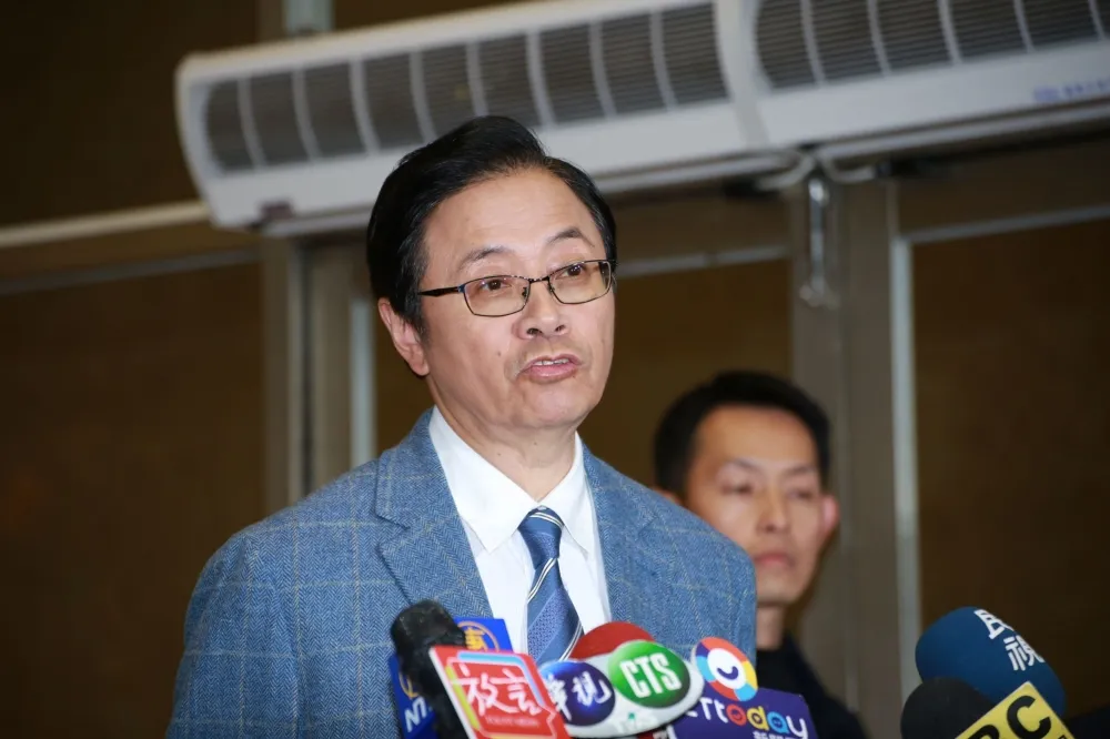 【政見交鋒】看到卡神、公投被沒收能不氣？　張善政「佩服」賴清德