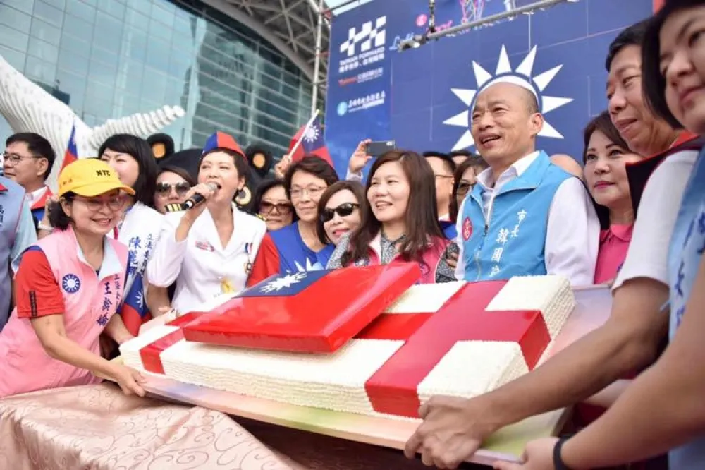 打破台南「綠意盎然」　韓國瑜在台南舉辦2020元旦升旗