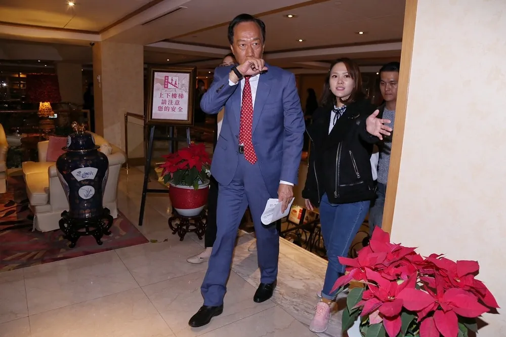 「宋郭合體不成」取消親民黨站台行程　郭台銘：一個人去怪怪的