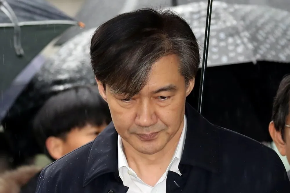 「不具滅證逃亡之虞」　南韓檢方申請逮捕曹國遭法院駁回　