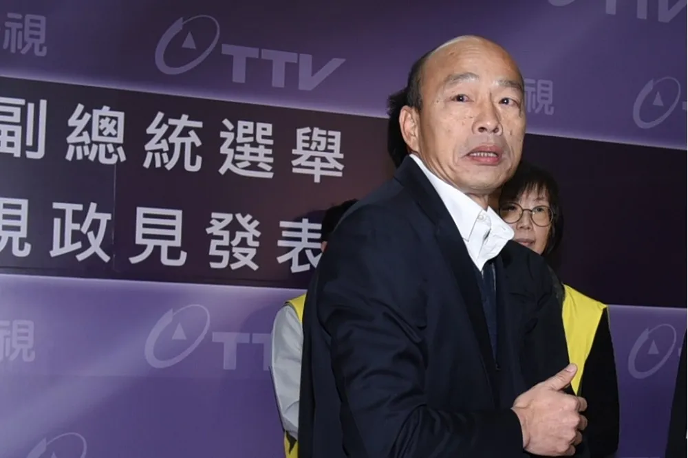 【政見交鋒3】批蔡政府花2兆搞風電　韓國瑜轟：夏天要吹冷氣卻沒風