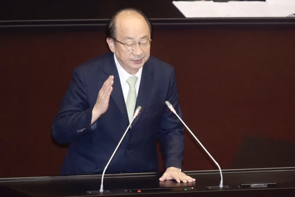 《反滲透法》藍綠交鋒　柯建銘嗆：國民黨將送入歷史焚化爐
