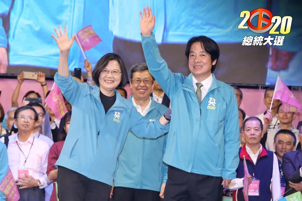蔡英文2日小巨蛋「站街口」拜票　苦苓憂維安：若一意孤行，我這票真的很難投下去