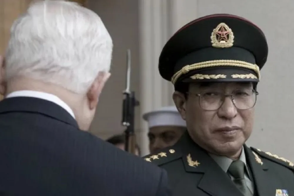 習連升百將－軍隊腐敗無解　假忠誠如埋地雷