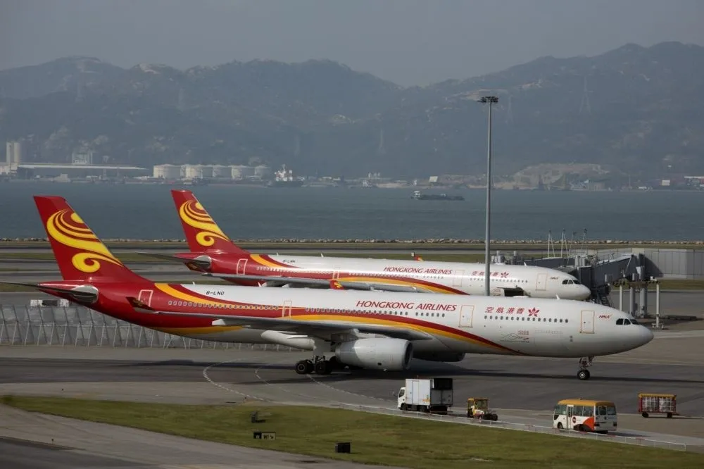 【反送中效應】香港航空恐裁1/3人力　海洋公園員工放無薪假、提前退休