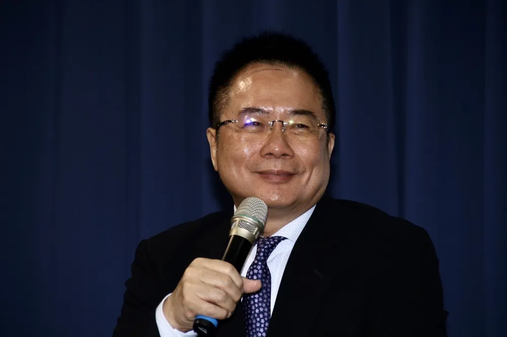 【內幕】為救向心設計DeepFake　中國金融詐騙犯孫天群找上藍營