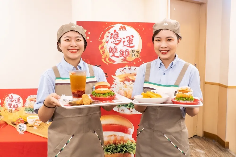 吃得到整隻蝦子！摩斯漢堡1/11推出「海宴雙雙蝦珍珠堡」、「桔香雙雙蝦堡」等多項新品