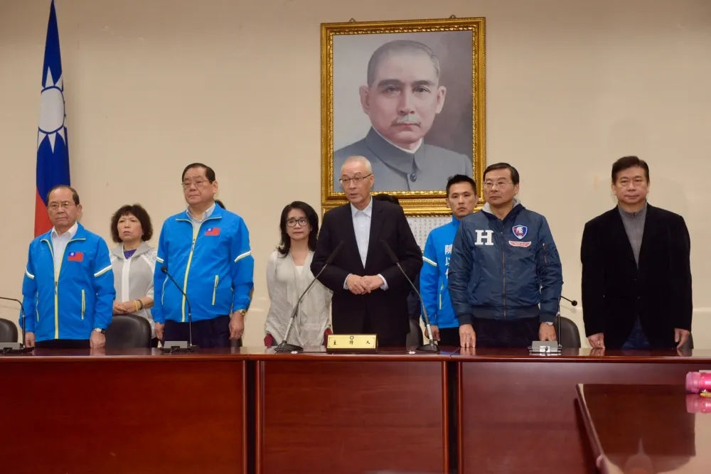 【國民黨大敗】吳敦義率一級主管請辭　「韓國瑜雖敗猶榮」
