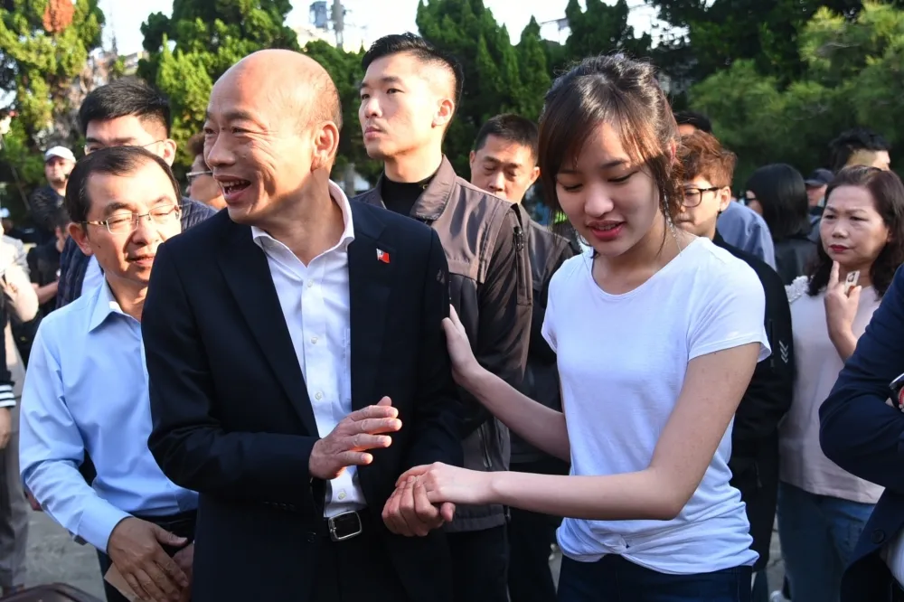 經歷了消沈的一夜　韓冰深夜發文：心情很亂，但還是謝謝大家