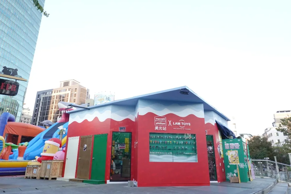 哆啦 a 夢全新限定商品都在這！美光站 X Lam toys 快閃店首次移師台中草悟廣場