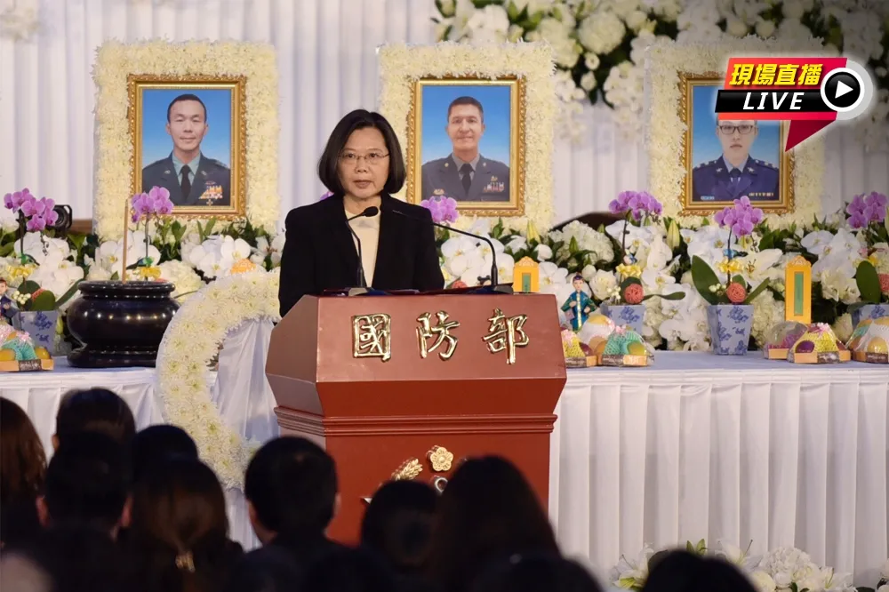 【直播】參謀總長沈一鳴殉職將士移柩　蔡總統前往致敬
