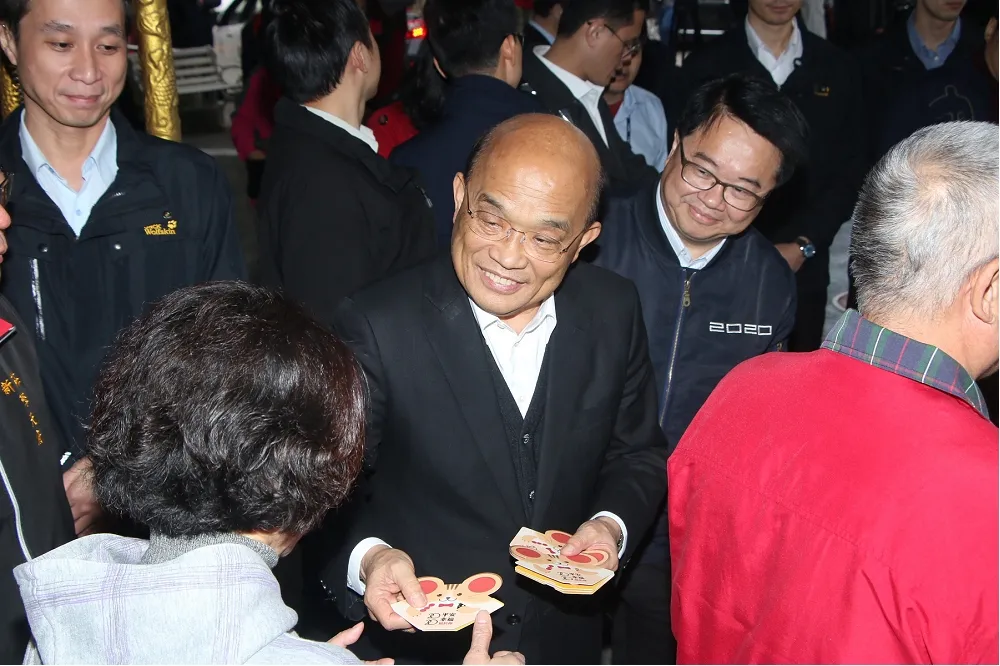 蘇嘉全接總統府秘書長?　蘇揆笑回：陳菊身體很好