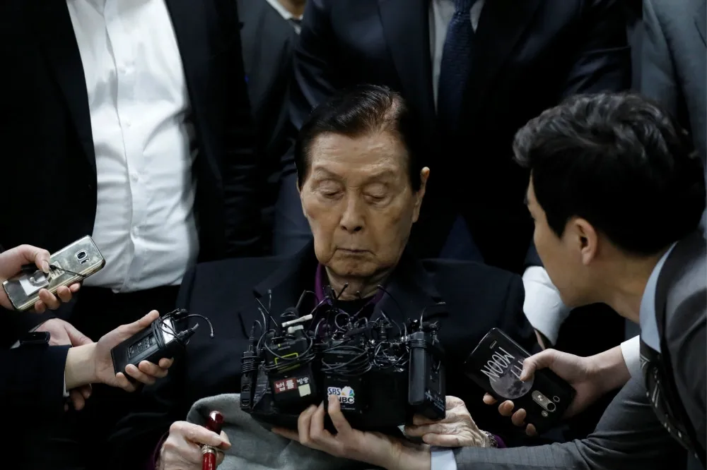 從口香糖起家到跨國財閥　南韓樂天集團創始人辛格浩97歲逝世