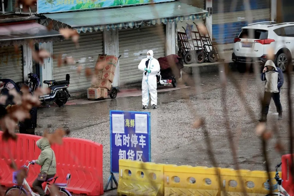 【武漢肺炎】武漢4萬家庭無視疫情仍辦「萬家宴」　將爆嚴重群聚感染危機
