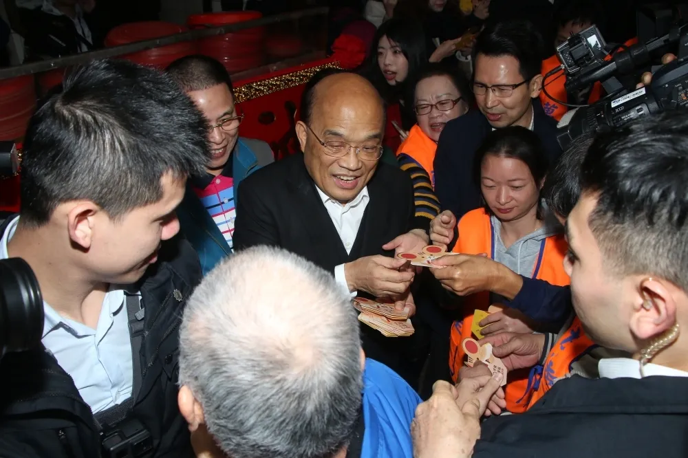 禁口罩出口挨批是泯滅人性　 蘇貞昌霸氣回：要先自救才能救人