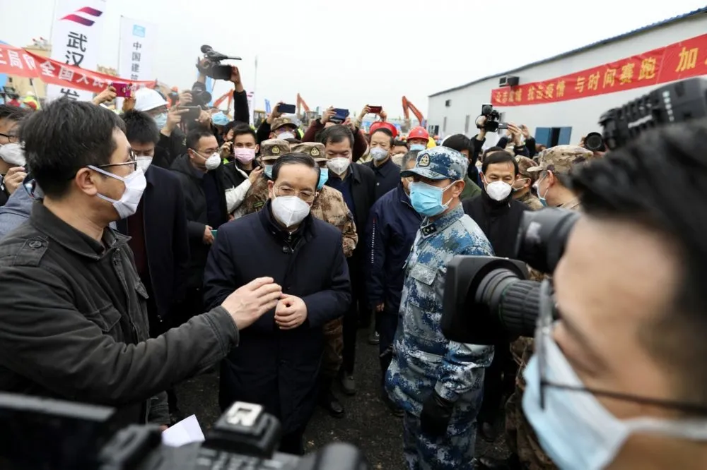 【武漢肺炎】雙黃連口服液可抑制新型冠狀病毒？　「十箱半小時就賣光了」