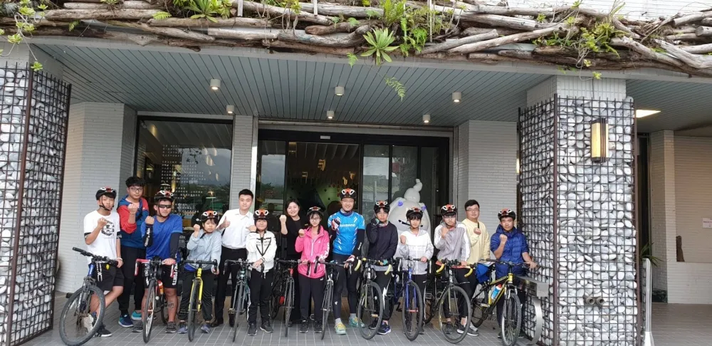 承億文旅支持布袋國中單車環島 飯店免費住