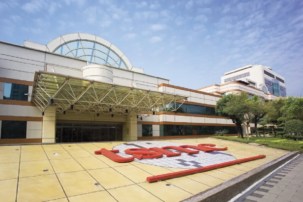 台積電中國晶圓廠10日復工　鴻海深圳廠開工日仍未定