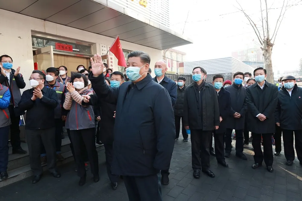 【武漢肺炎】疫情爆發謠傳落跑　習近平戴口罩現身北京視察
