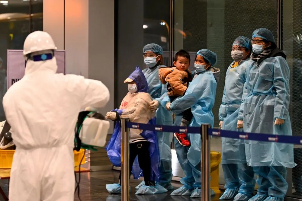 【武漢肺炎】香港新增10確診破單日紀錄　社區大樓排管疑成感染途徑