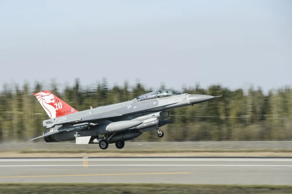 洛馬獲6760萬美元訂單　將協助星國升級60架F-16 C/D型戰機