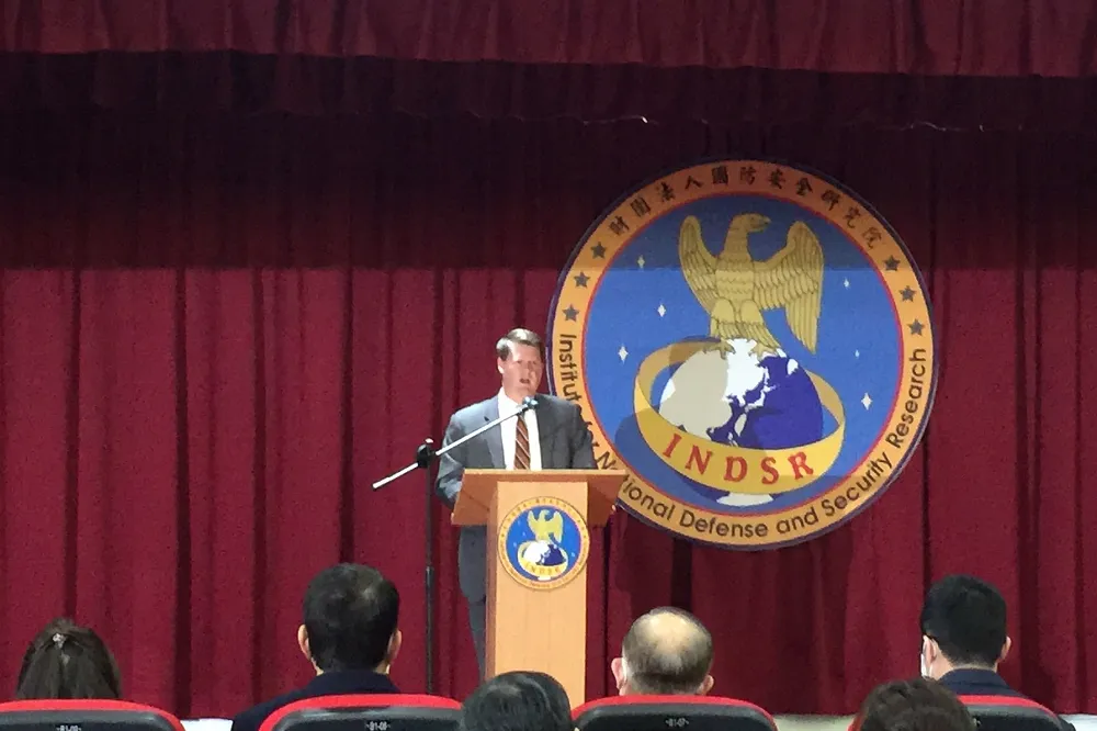 解放軍機頻擾台　薛瑞福：中國侵略意圖正是印太政策主因