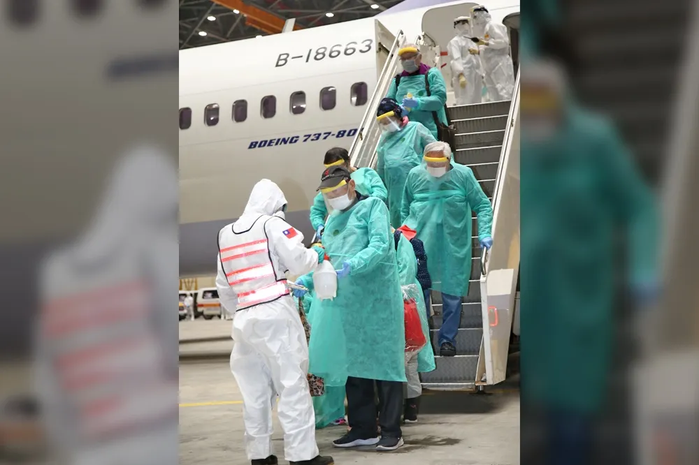 【防疫升級】鑽石公主號19人採檢多一次　第24例接觸者擴大至465例