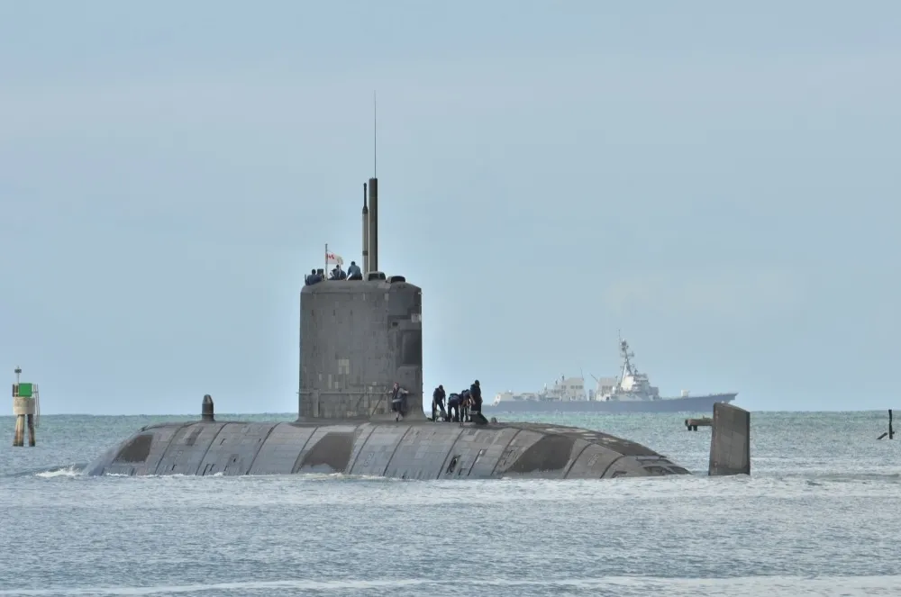 歷經2年無艦下水　加拿大33歲老潛艦「維多利亞號」將重返海洋