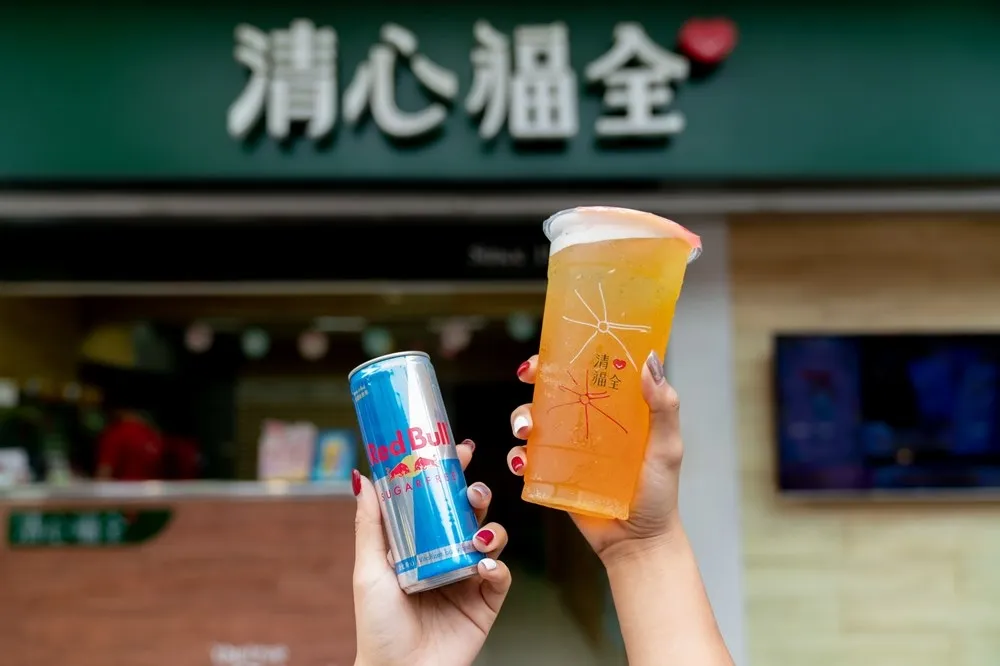 Red Bull ╳ 清心福全聯手再推特調「Red Bull 紅牛無糖能量綠茶」2/27 全台門市開賣
