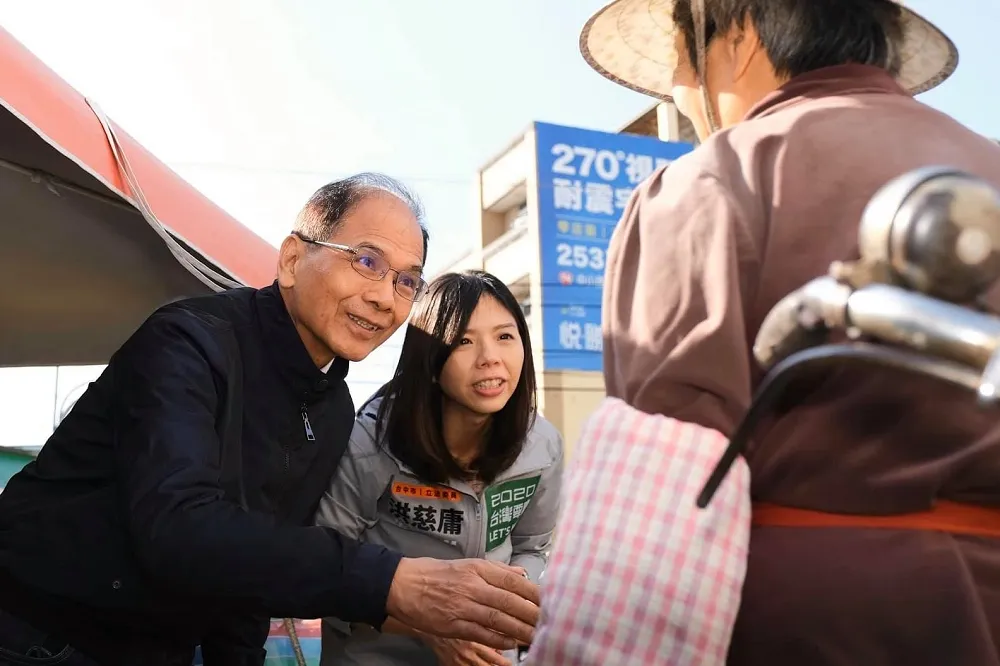 【福利棒】洪慈庸接立院機要顧問領高薪　蔡正元酸：國民黨是偽君子，民進黨是真小人