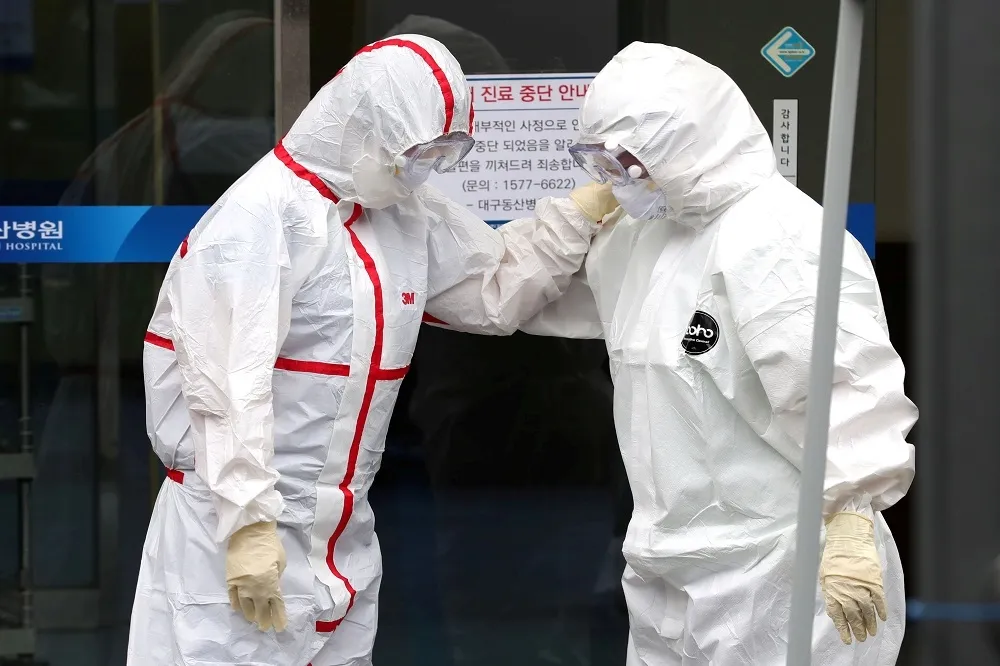 【武漢肺炎】首爾醫院出現群聚感染　南韓暴增571例、2373人確診　