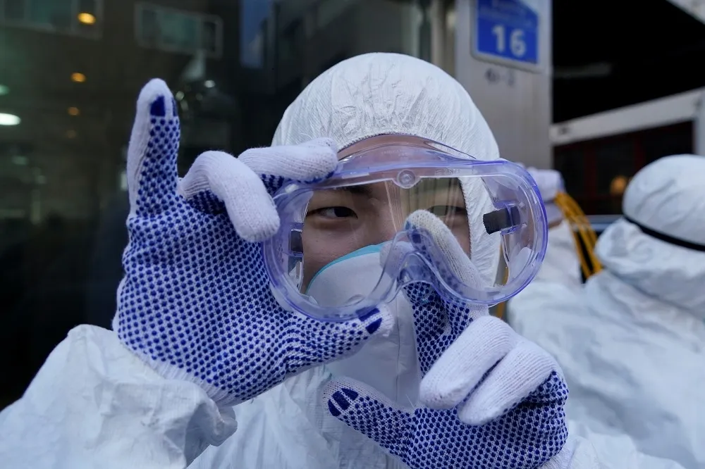 【武漢肺炎】不只呼吸道　眼淚與結膜分泌物也會傳染　