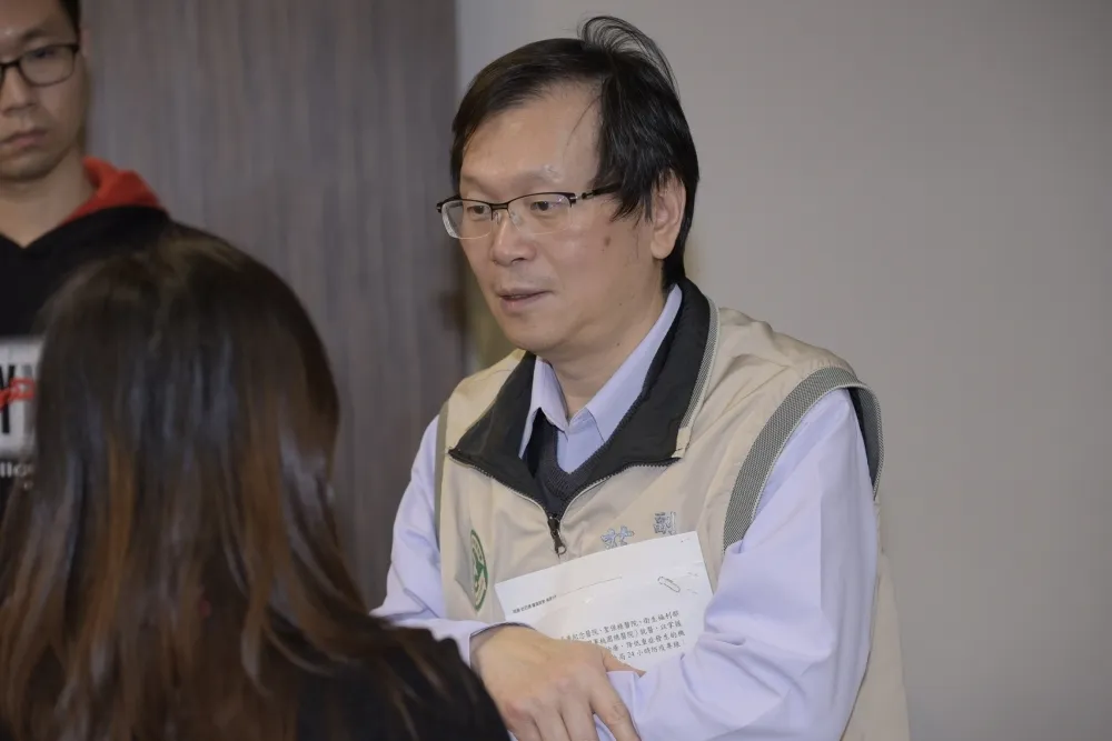 【武漢肺炎】社區傳播4定義「台灣中2項」　莊人祥：是警訊