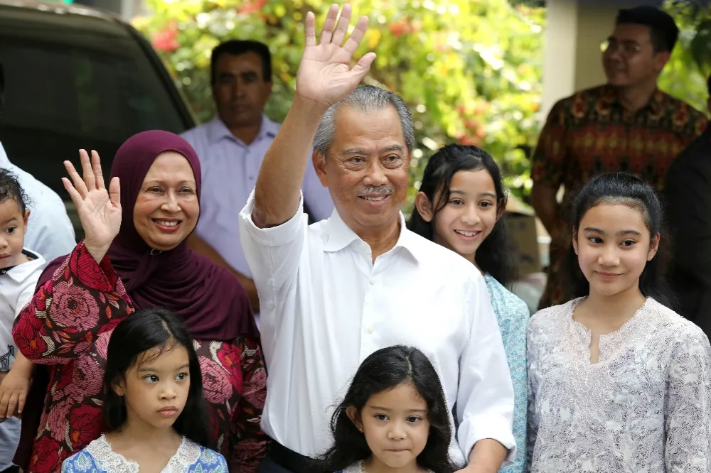 【政權爭奪戰】馬來西亞新首相人選恐陷僵局　馬哈迪與慕尤丁皆聲稱握有「半數國會」
