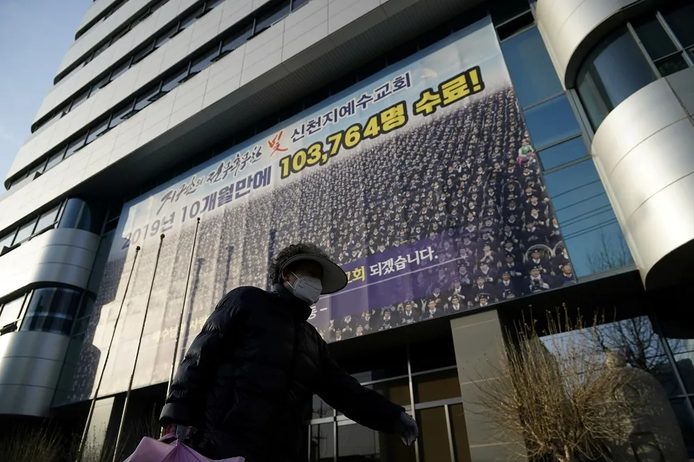 【武漢肺炎】新天地教喊冤：文在寅政府推卸責任　否認隱匿資訊、阻礙防疫　