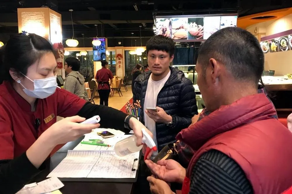 阿秋大肥鵝、好運來、日光溫泉攜手提供防疫前線醫護餐飲優惠