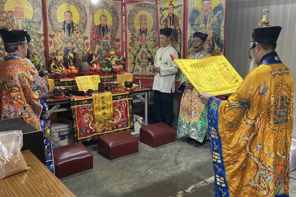 玄天上帝道觀進駐傳統市場　盼藉宗教力量安定疫情影響