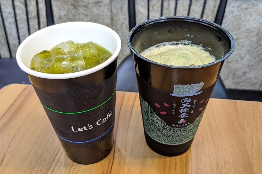 【有片】3/11 開賣！全家私品茶 ╳ 辻利茶舗聯手推出「辻利白桃抹茶」　超清涼「白玉抹茶紅豆酷繽沙」同步登場