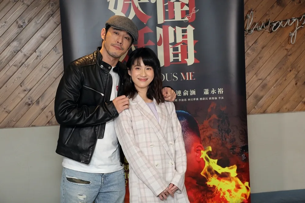 黃騰浩拍《妖怪人間》被讚「小貼心」　連俞涵在片場像當兵下戲秒變文青女