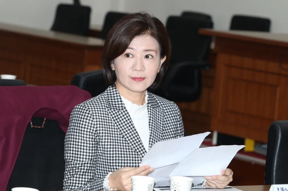 吳斯懷發言頻惹議　王育敏：不排除建立不分區立委考核機制
