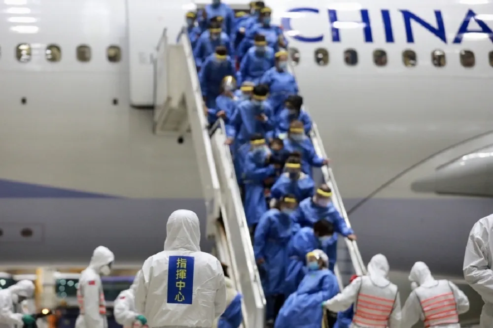 留學生返台釀武肺移入潮　陳時中：2周後確診人數將逐漸穩定