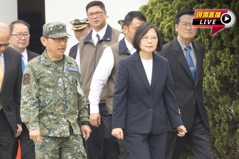 【直播】蔡總統訪台南　視察陸軍步兵203旅「防疫整備」