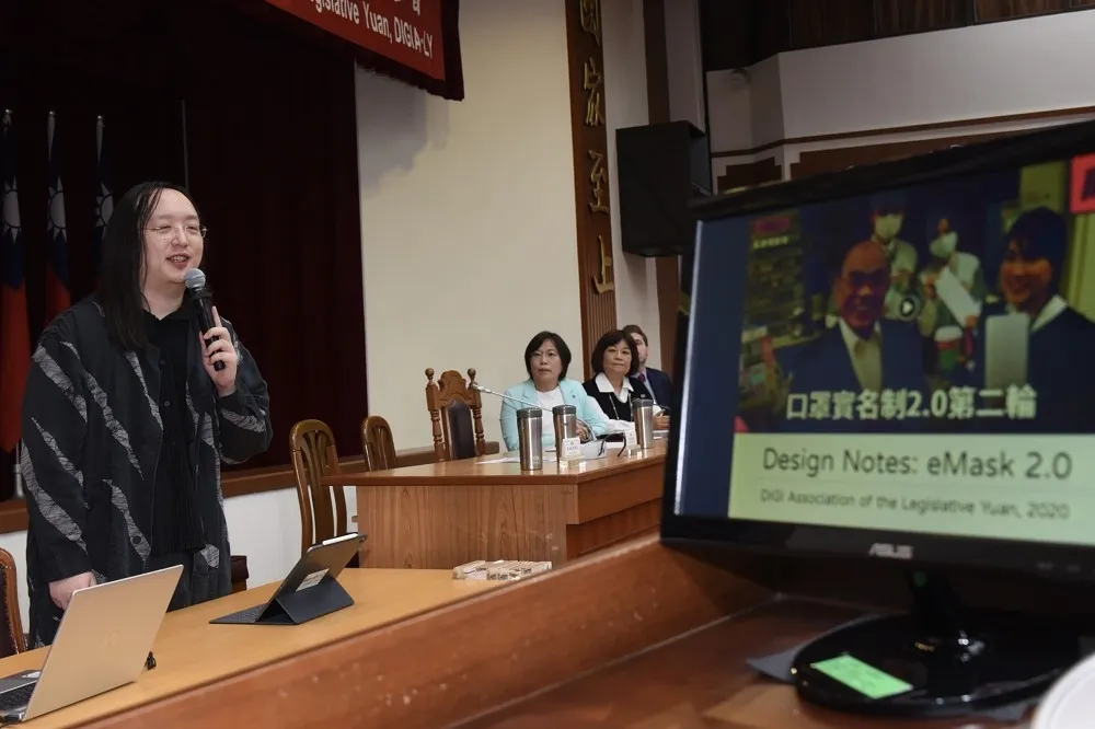 談「口罩實名制2.0」四大特點　唐鳳籲：333萬人預購都沒問題