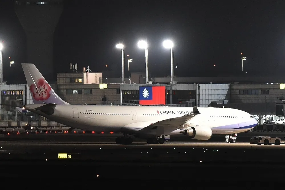 華航「類包機」飛往上海助撤離　預計晚間21:50接160人返台